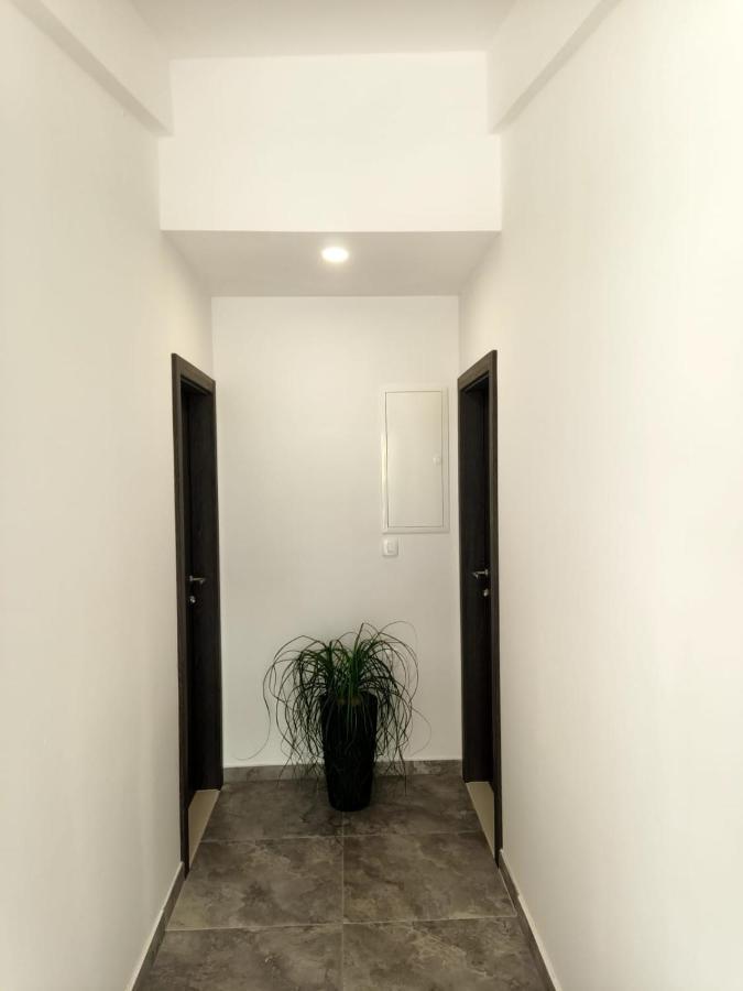 Apartman Lux Макарска Екстериор снимка